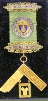 Past Master Jewel